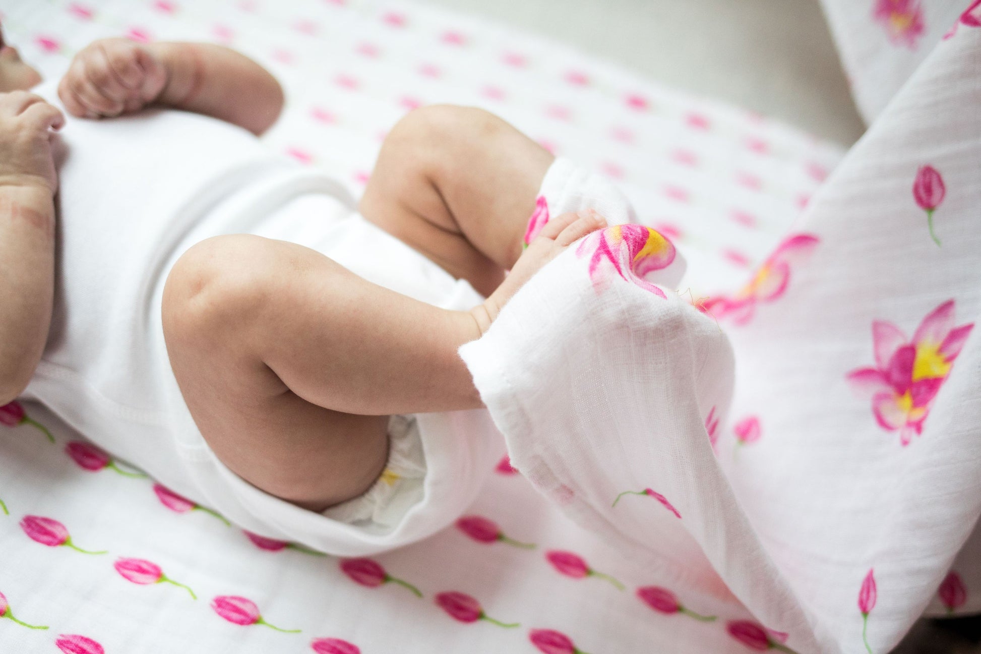 ORGANIC SWADDLE SET - ENCHANTED GARDEN (Magical Lotus + Flower Bud)