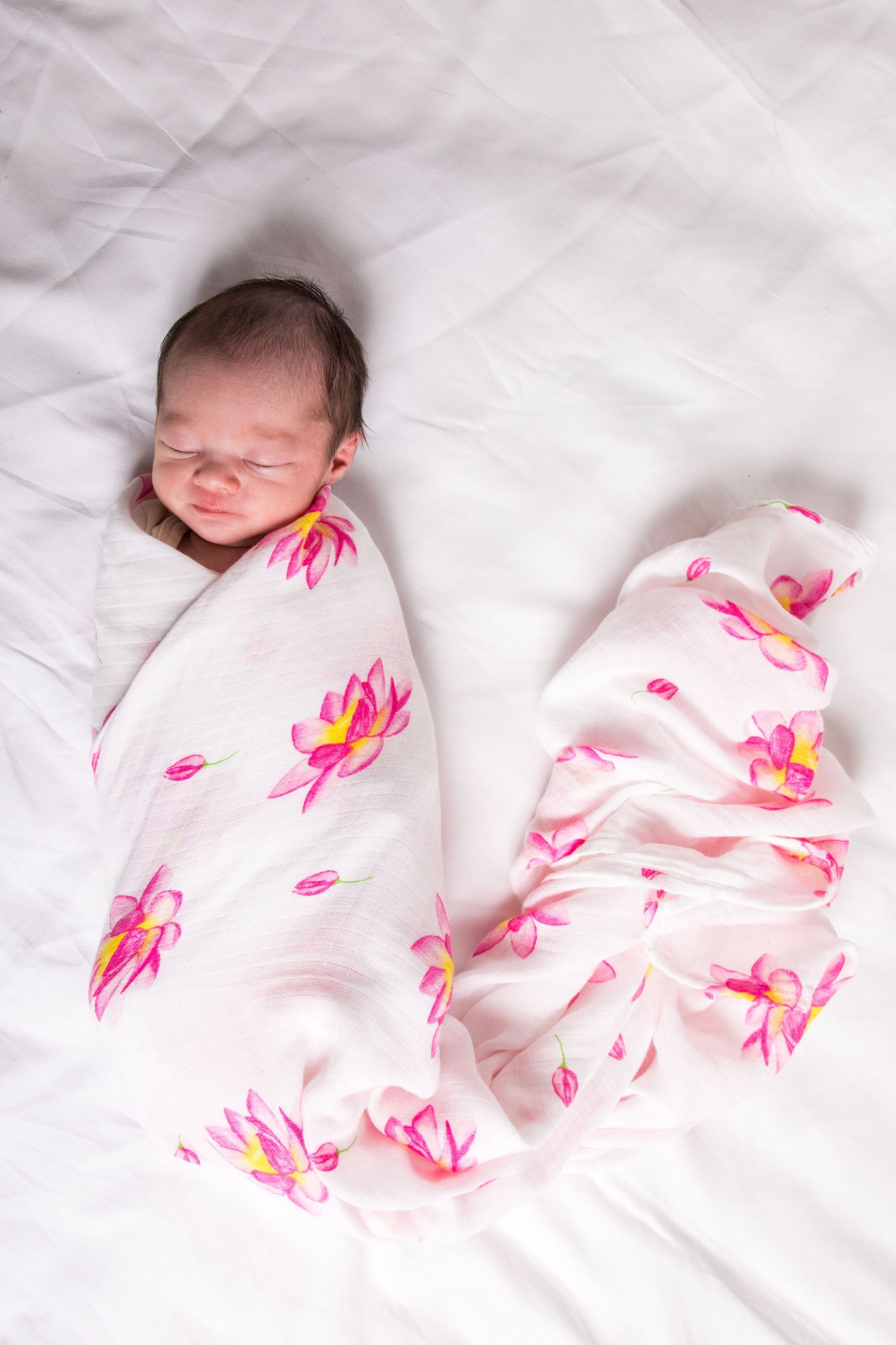 ORGANIC SWADDLE SET - ENCHANTED GARDEN (Magical Lotus + Flower Bud)