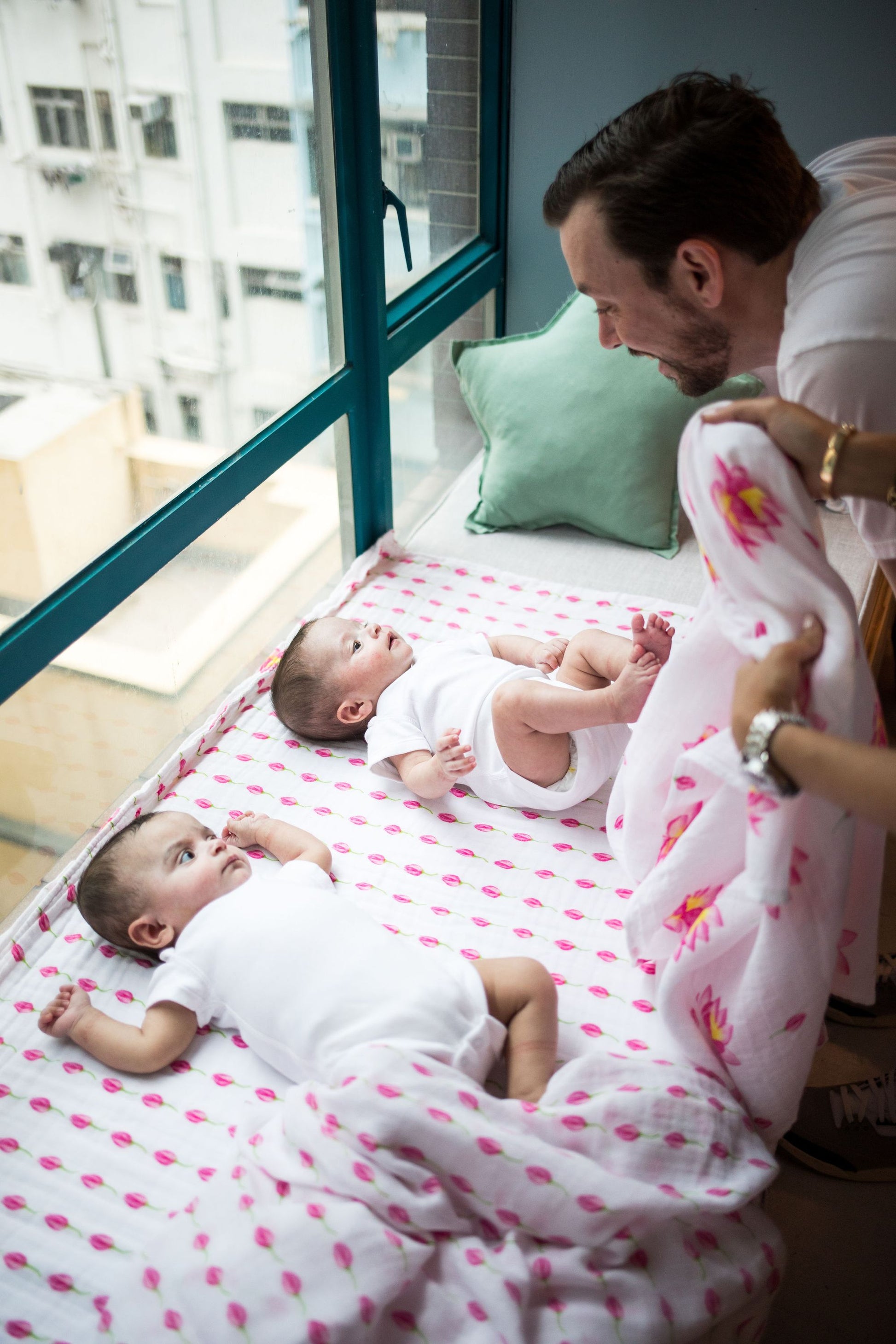 ORGANIC SWADDLE SET - ENCHANTED GARDEN (Magical Lotus + Flower Bud)